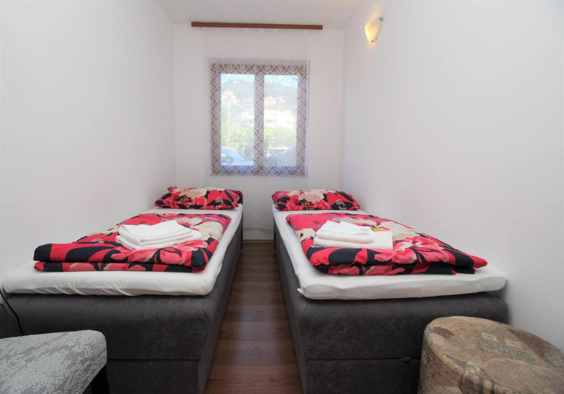 Apartments Kucar Baska  Exterior photo